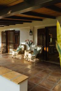 A seating area at Casa Jable Anne
