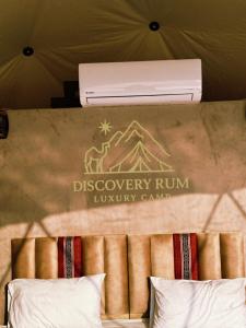 Postel nebo postele na pokoji v ubytování Ayla Rum Luxury Camp
