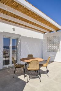 Balkón nebo terasa v ubytování Theros apartment II in Milos