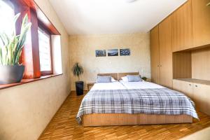Letto o letti in una camera di Hotel Celjska Koca