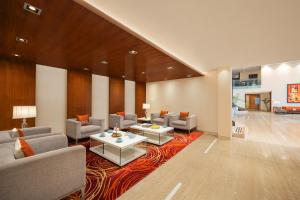 Fortune Select Exotica, Navi Mumbai - Member ITC Hotels' Group的休息区