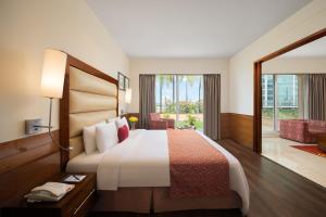 Fortune Select Exotica, Navi Mumbai - Member ITC Hotels' Group客房内的一张或多张床位