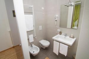 Koupelna v ubytování Al Bastione Relais Suite & Rooms