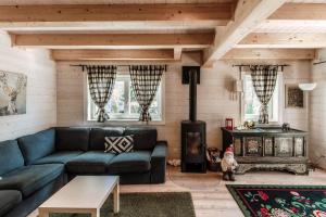 Χώρος καθιστικού στο Chalet Dalpe by Quokka 360 - chalet among pastures and forests