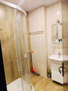 Ένα μπάνιο στο Tribu apart Hotel bakuriani