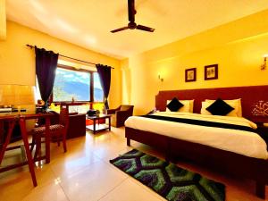 Sagar Resort - Best Selling Hotel near Mall Road Manali客房内的一张或多张床位