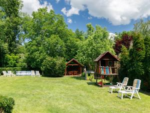 Vonkajšia záhrada v ubytovaní Holiday Home Racz by Interhome