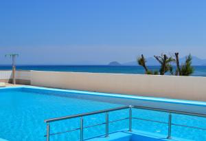 Bazén v ubytování Island Resorts Maya (ex Valynakis) nebo v jeho okolí