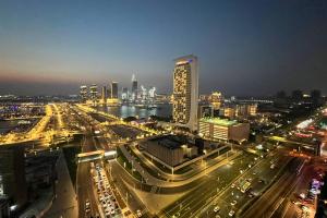 Fotografie z fotogalerie ubytování Livbnb Suite - 3BHK with Sea and Palm Views v Dubaji