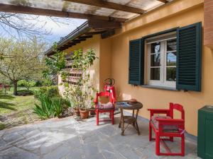 Κήπος έξω από το Villa Casa Gianna by Interhome