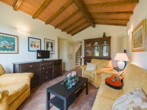 Χώρος καθιστικού στο Villa Casa Gianna by Interhome