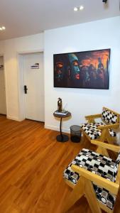 Posezení v ubytování Lustro Homes + 1 fotografie