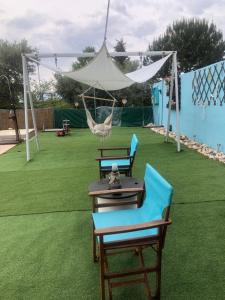 The swimming pool at or close to Villa Evenik