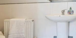 Φωτογραφία από το άλμπουμ του LoneryLuxuryHome Chantignan σε Quart