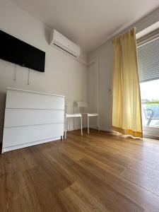 Et tv og/eller underholdning på SAINT TROPEZ by Europa-Park - EP Ticket Garantie