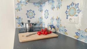 Kuchyň nebo kuchyňský kout v ubytování Villa Raf + 42 fotografií