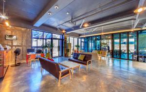 Soleiview Spa Pension and Resort的休息区
