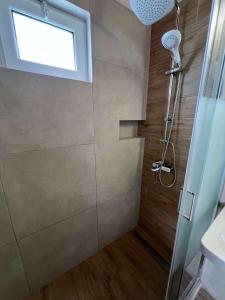 Ένα μπάνιο στο Lemon Tree Cottage - Agios Markos - Corfu