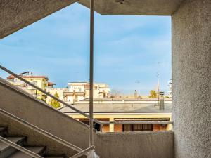 Aussicht von der Treppe eines Gebäudes in der Unterkunft Apartment Vasto Sea View by Interhome in Vasto