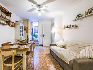 Voodi või voodid majutusasutuse Apartment 81 Passi by Interhome toas