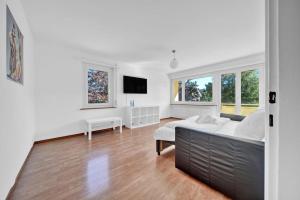 TV a/nebo společenská místnost v ubytování PEARL07 Appartement lumineux 2G
