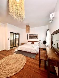 Postel nebo postele na pokoji v ubytování AVISTA Beach Resort Lekki Lagos