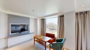 Afbeelding uit fotogalerij van Radisson Hotel Bareilly Airport in Bareilly +74 foto's