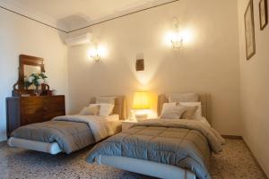 Cama ou camas em um quarto em Residence Mareluna - Amalfi Coast
