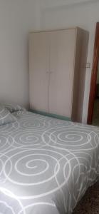 Postel nebo postele na pokoji v ubytování Cama doble Cristina