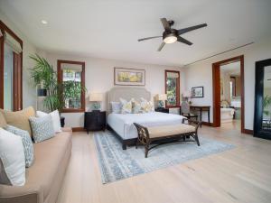 Postel nebo postele na pokoji v ubytování Fun In The Sun Luxury At Sun Splash C301 At Wailea Beach Villas!