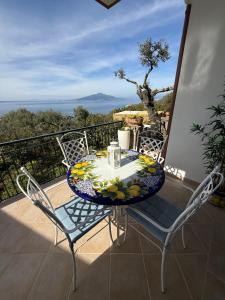 Balkón nebo terasa v ubytování Blu Vesuvius Sorrento