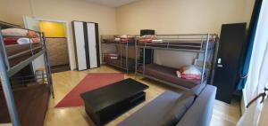 Postel nebo postele na pokoji v ubytování Hostel4You