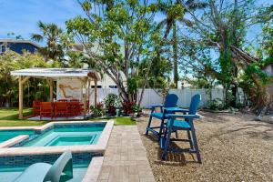 Hồ bơi trong/gần Getaway on Gladiolus