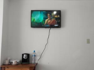 TV a/nebo společenská místnost v ubytování Hotel CasaBlanca"Tablon de miraflores"