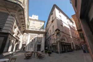 The building in which Az apartmant is located