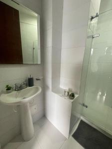Koupelna v ubytování Excelente apartaestudio