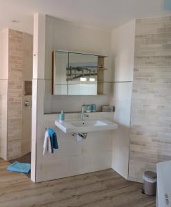Ένα μπάνιο στο Apartment Am Anker +41 φωτογραφίες