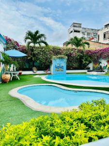 Bazén v ubytování hotel royal fenix nebo v jeho okolí