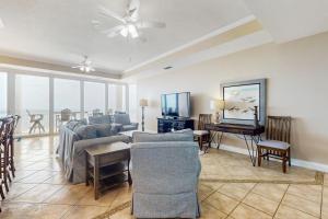 Χώρος καθιστικού στο La Playa at Perdido 1102