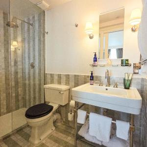 Koupelna v ubytování Magda Boutique Rooms