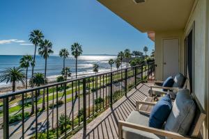 Naturlandskabet i nærheden af lejligheden + 32 billeder