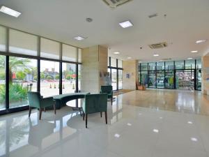 Ο χώρος του λόμπι ή της ρεσεψιόν στο Flat particular no Hotel Athos Bulcão +25 φωτογραφίες