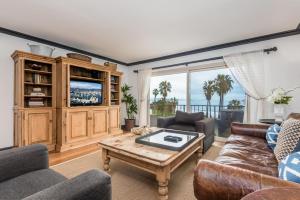 Χώρος καθιστικού στο SeaCliff - Oceano by Paradise Retreats