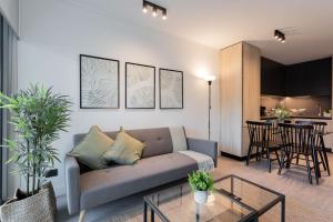 Charming 1BR Retreat Close To Parque Arauco Mall休息區