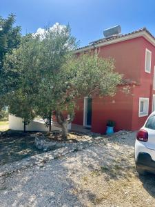 Fotografie z fotogalerie ubytování Villa Georgia v destinaci Lourdhata