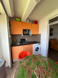 Dapur atau dapur kecil di TI Paradis - Les Trois-Îlets