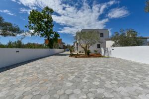 Bygningen som villaen ligger i