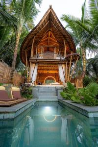 Πισίνα στο ή κοντά στο Maya Eco Retreat Bamboo Hotel