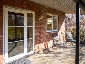 Αίθριο ή υπαίθριος χώρος στο 4 person holiday home in Allinge-By Traum