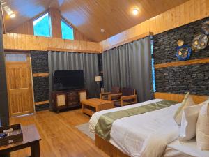 Μια τηλεόραση ή/και κέντρο ψυχαγωγίας στο Jibhi Village